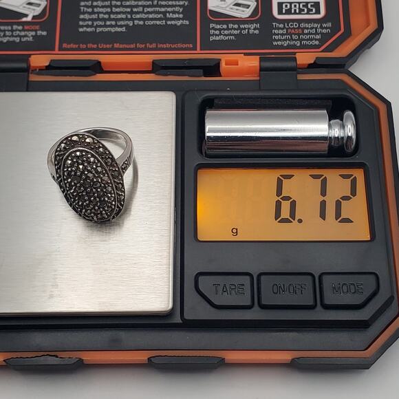 Beautiful Modern 925 Sterling Silver Sparkly Marcasite Ring size 7.5 - Picture 12 of 12